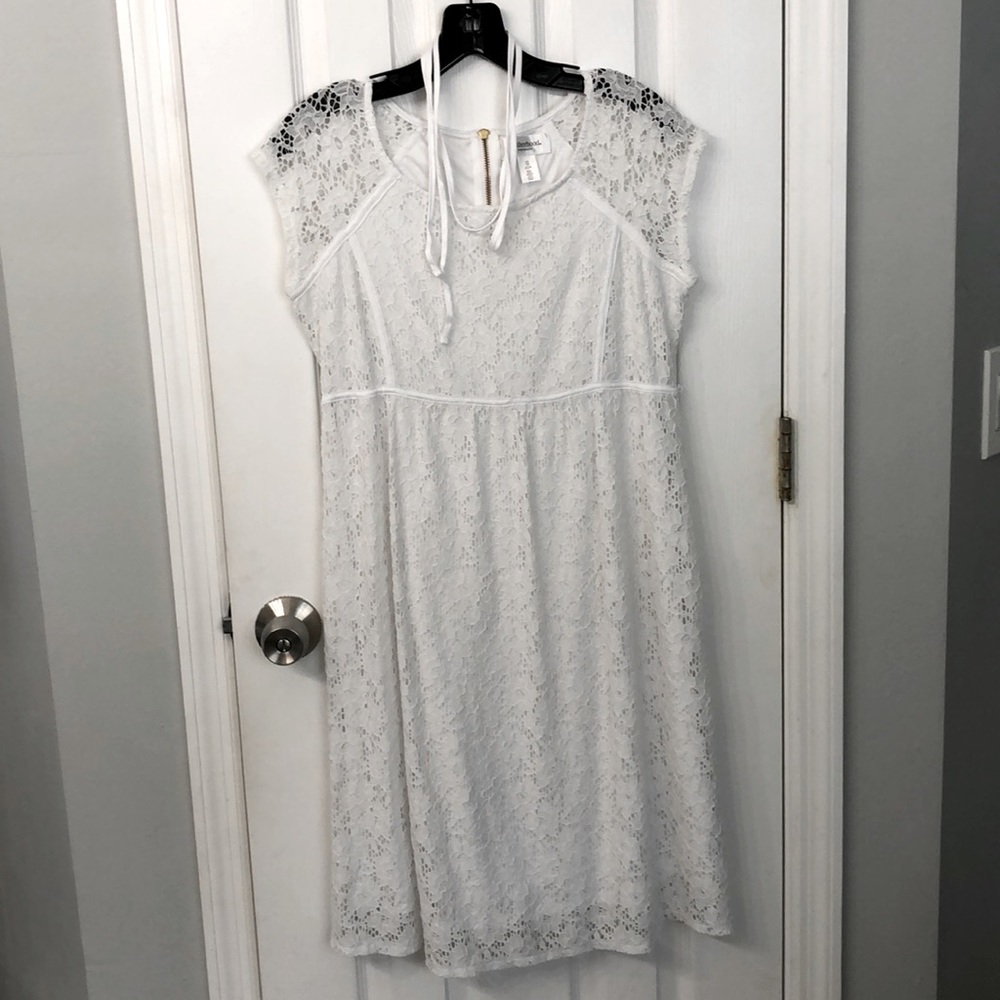 White Maternity dress